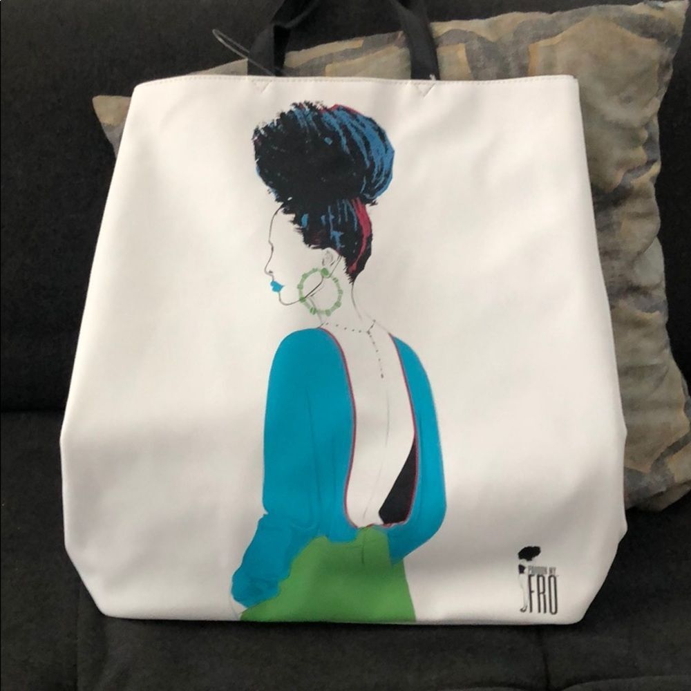 NEW NWT White Tote Fro Collection Black Inside